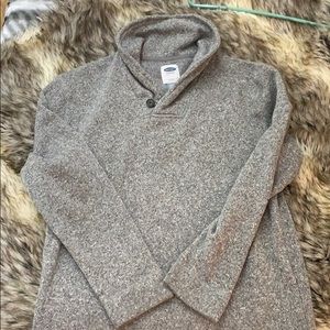 Gray old navy sweater